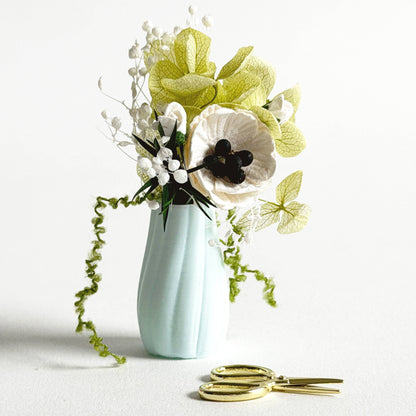 Bloom Box – Green Floral Miniature Gift Set